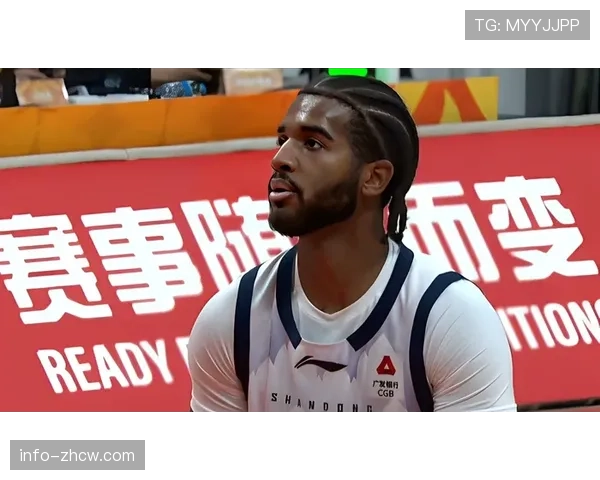 山东高速紧急签约救火外援斯蒂尔，克里斯手指骨裂伤停三至四周